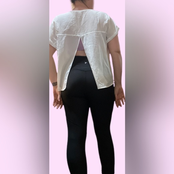 ⚫️ BCBG Sheer Tuxedo Split-Back Shirt - Picture 6 of 10
